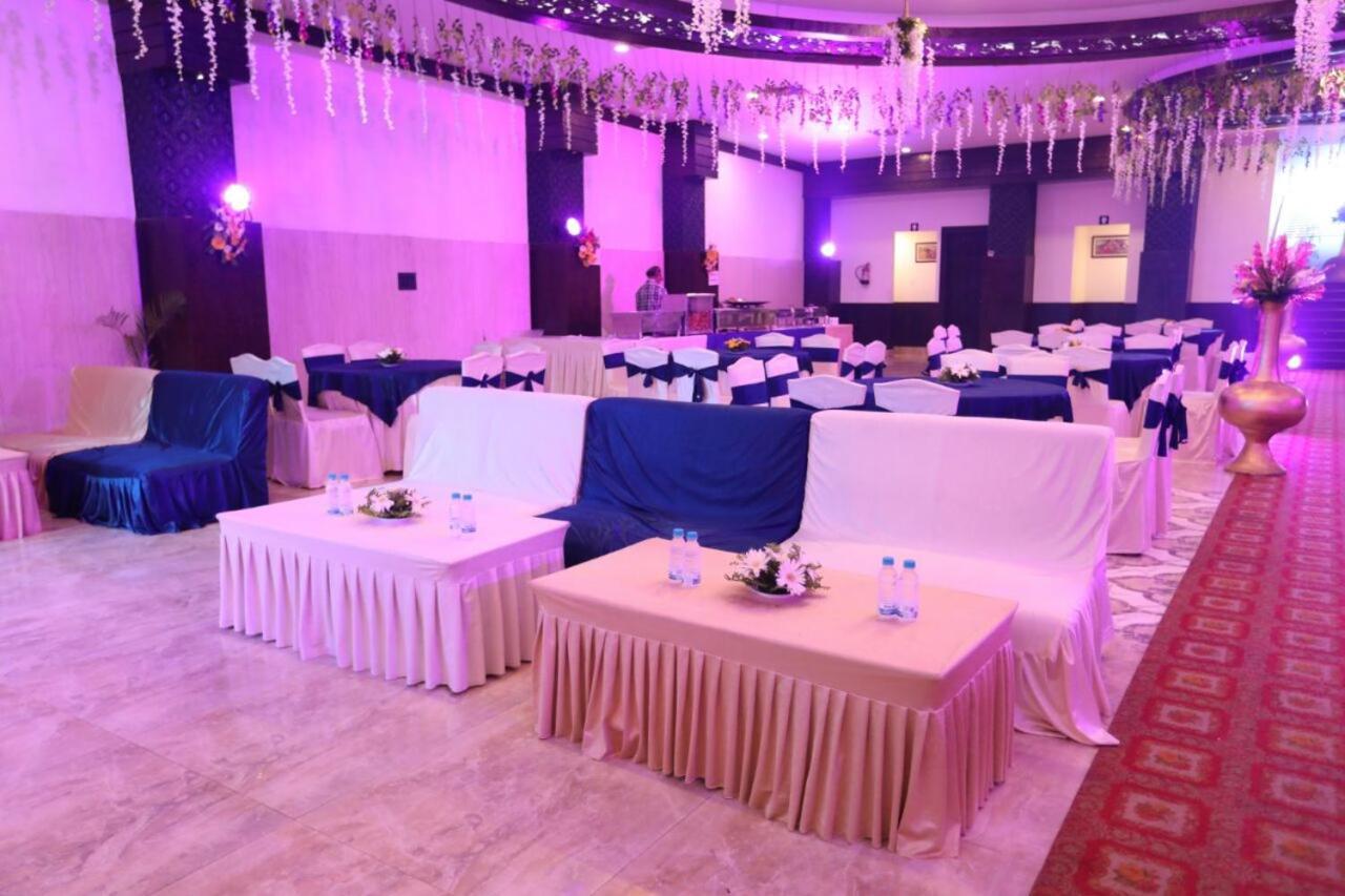 Vijay Paradise Lucknow Exterior photo