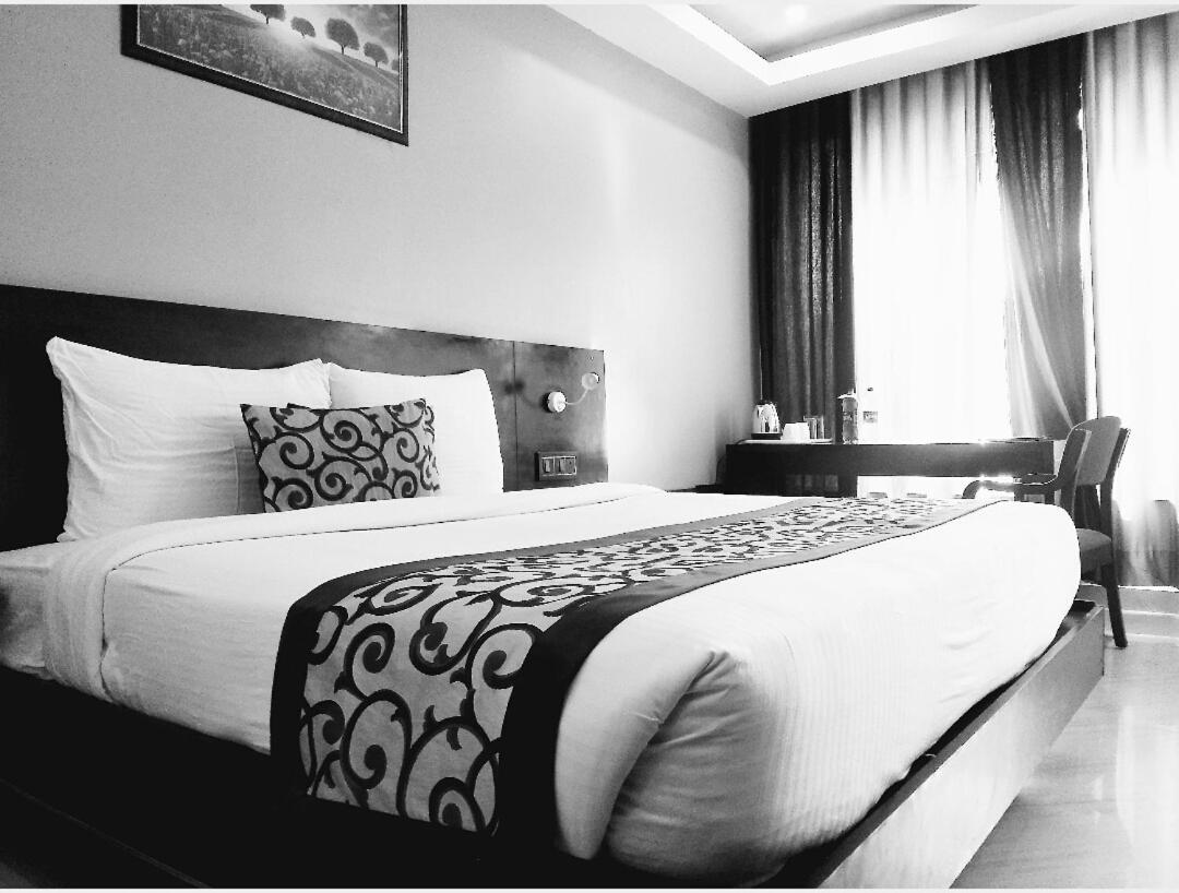 Vijay Paradise Lucknow Exterior photo